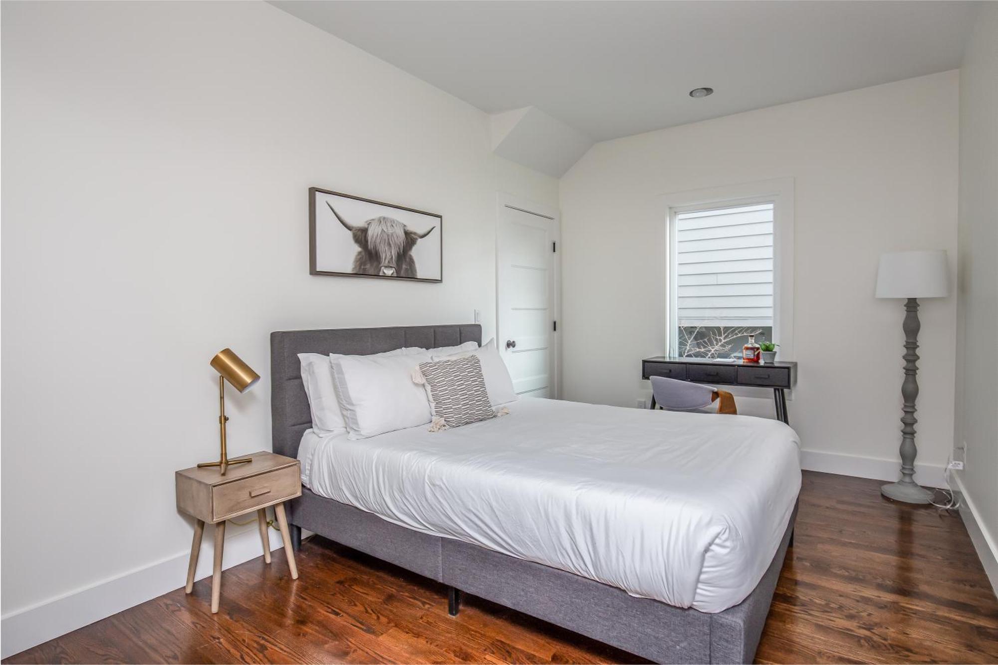 Whiskey House With Rooftop Golf, City Views! 8Min To Downtown! Sleeps 9! Nashville Exterior photo