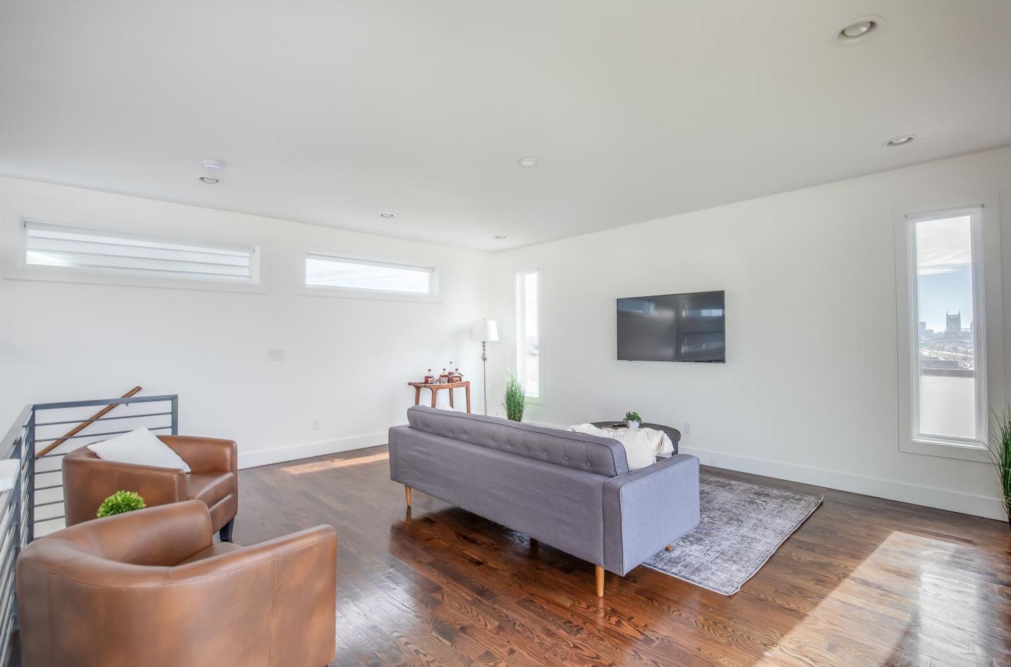 Whiskey House With Rooftop Golf, City Views! 8Min To Downtown! Sleeps 9! Nashville Exterior photo