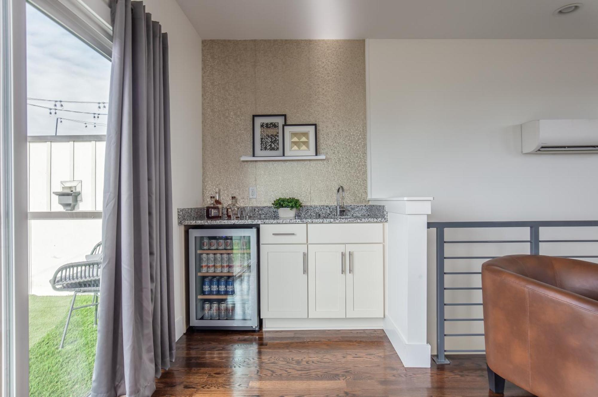 Whiskey House With Rooftop Golf, City Views! 8Min To Downtown! Sleeps 9! Nashville Exterior photo
